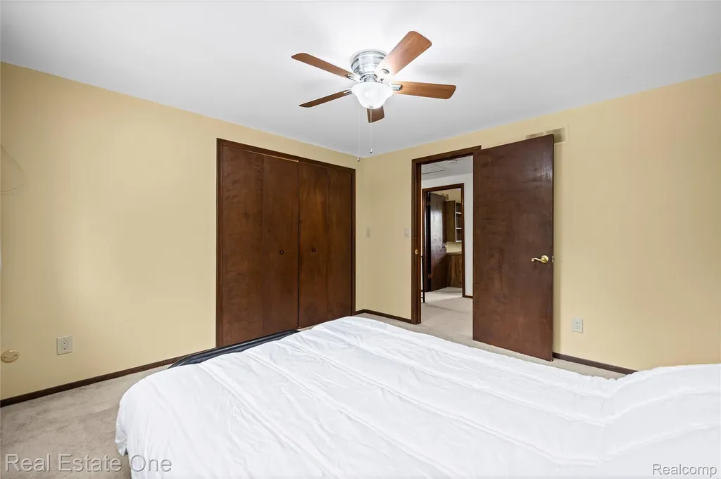 33615 Heritage Hills Drive Farmington Hills City MI 48331