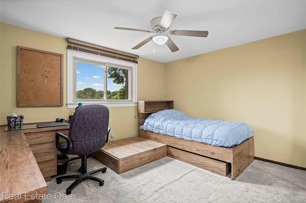 33615 Heritage Hills Drive Farmington Hills City MI 48331