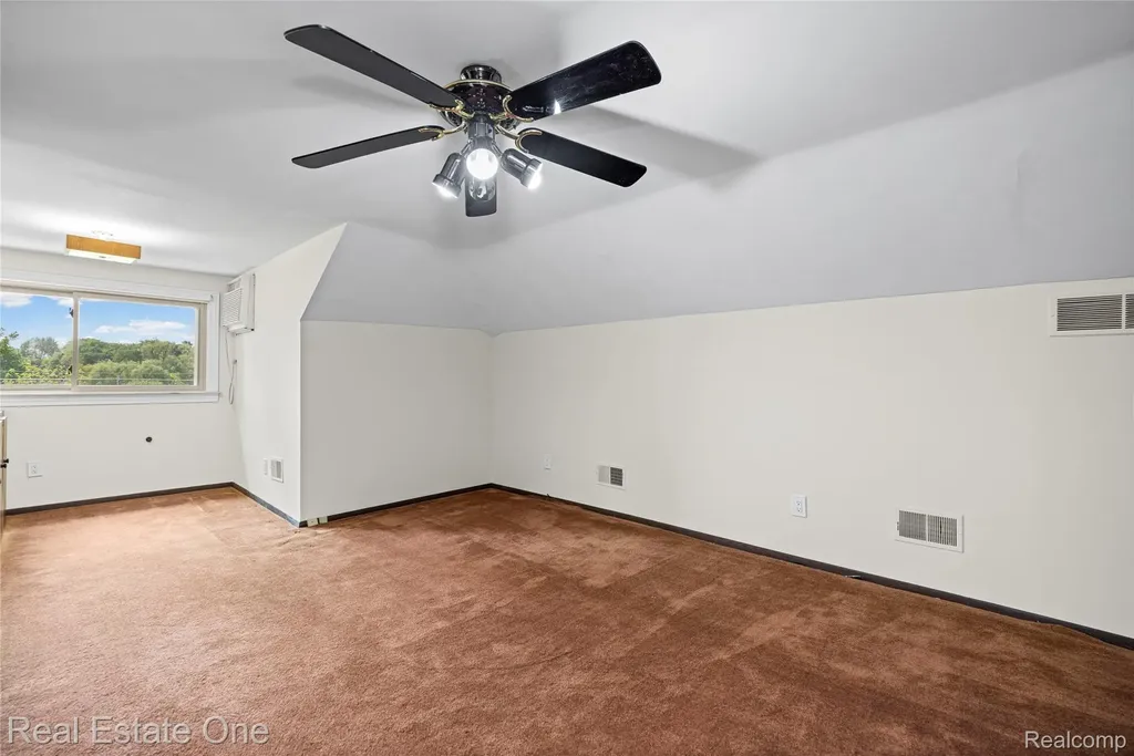 33615 Heritage Hills Drive Farmington Hills City MI 48331