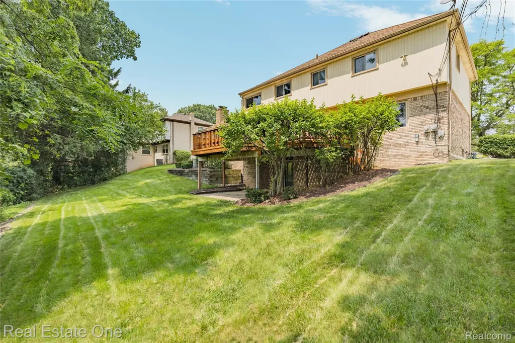 33615 Heritage Hills Drive Farmington Hills City MI 48331