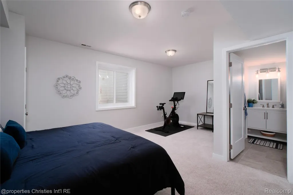 2882 Hardwick Road Ann Arbor City MI 48105