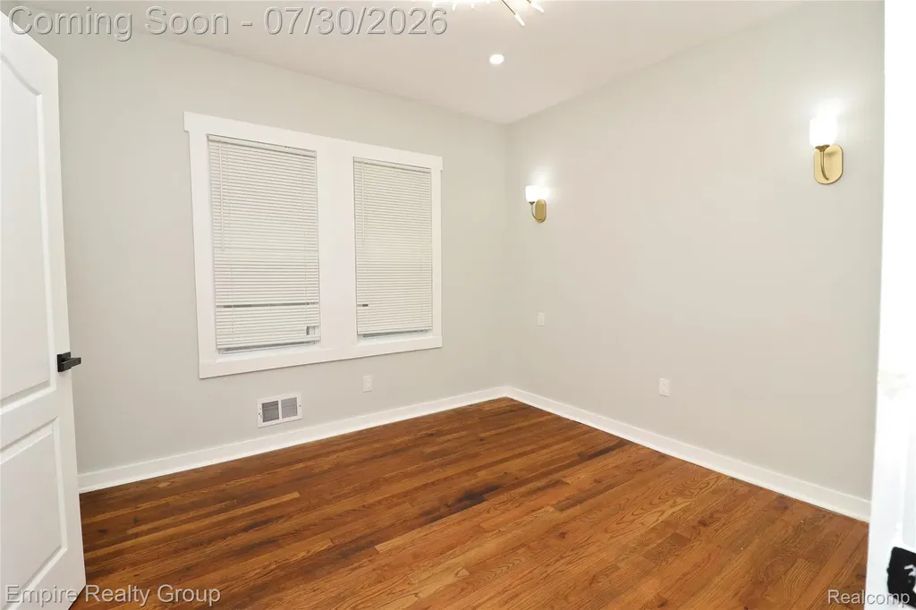 2418 Calvert Street Detroit City MI 48206