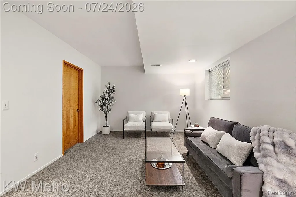 2804 Rhineberry Road Rochester Hills City MI 48309