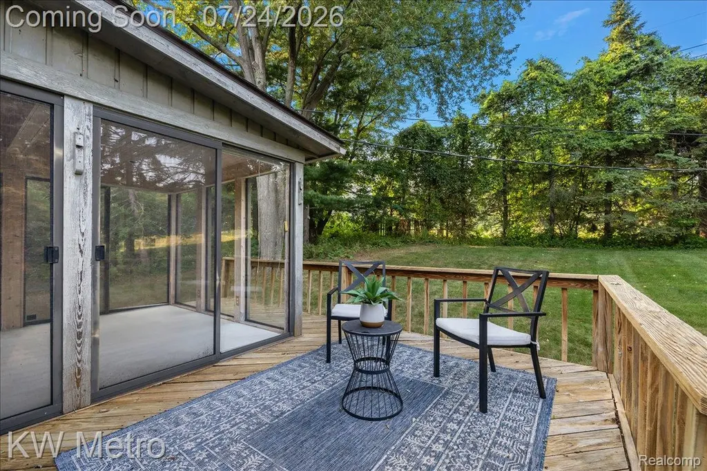 2804 Rhineberry Road Rochester Hills City MI 48309