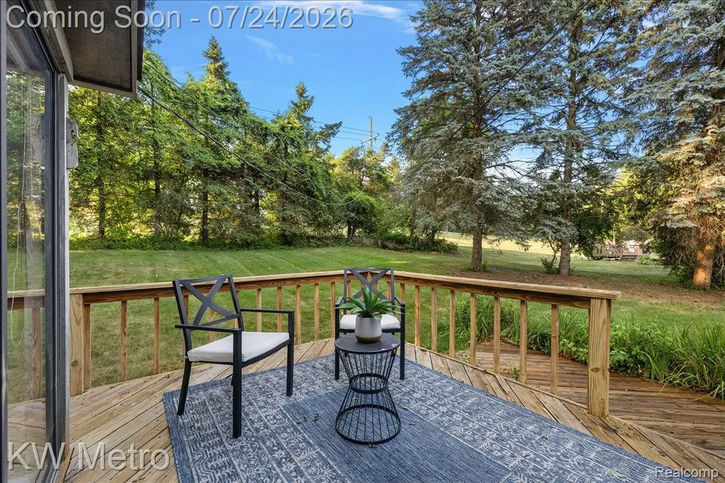 2804 Rhineberry Road Rochester Hills City MI 48309