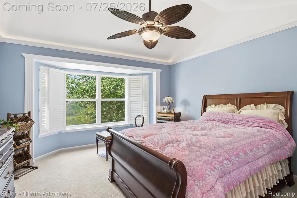 49457 N Glacier Northville Township MI 48168