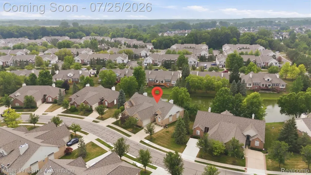 49457 N Glacier Northville Township MI 48168