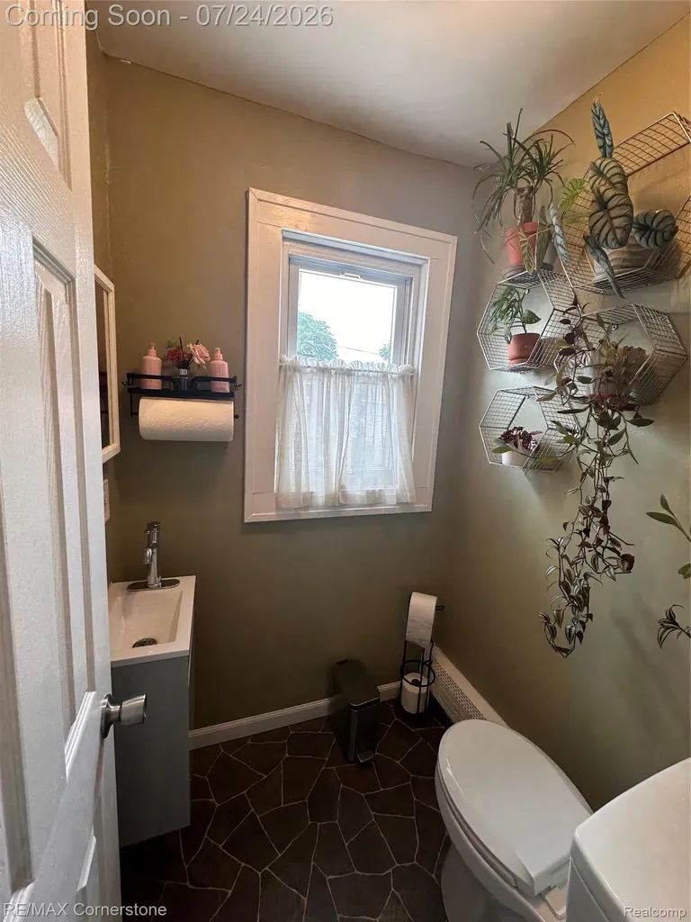 4040 Longtin Avenue Lincoln Park City MI 48146