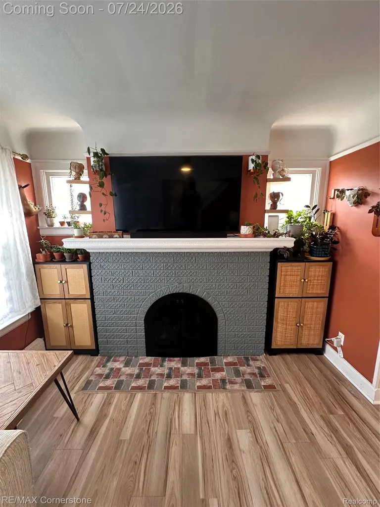 4040 Longtin Avenue Lincoln Park City MI 48146