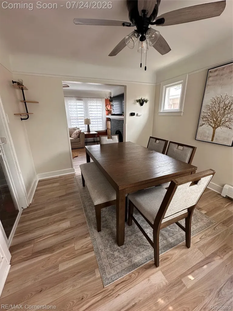 4040 Longtin Avenue Lincoln Park City MI 48146