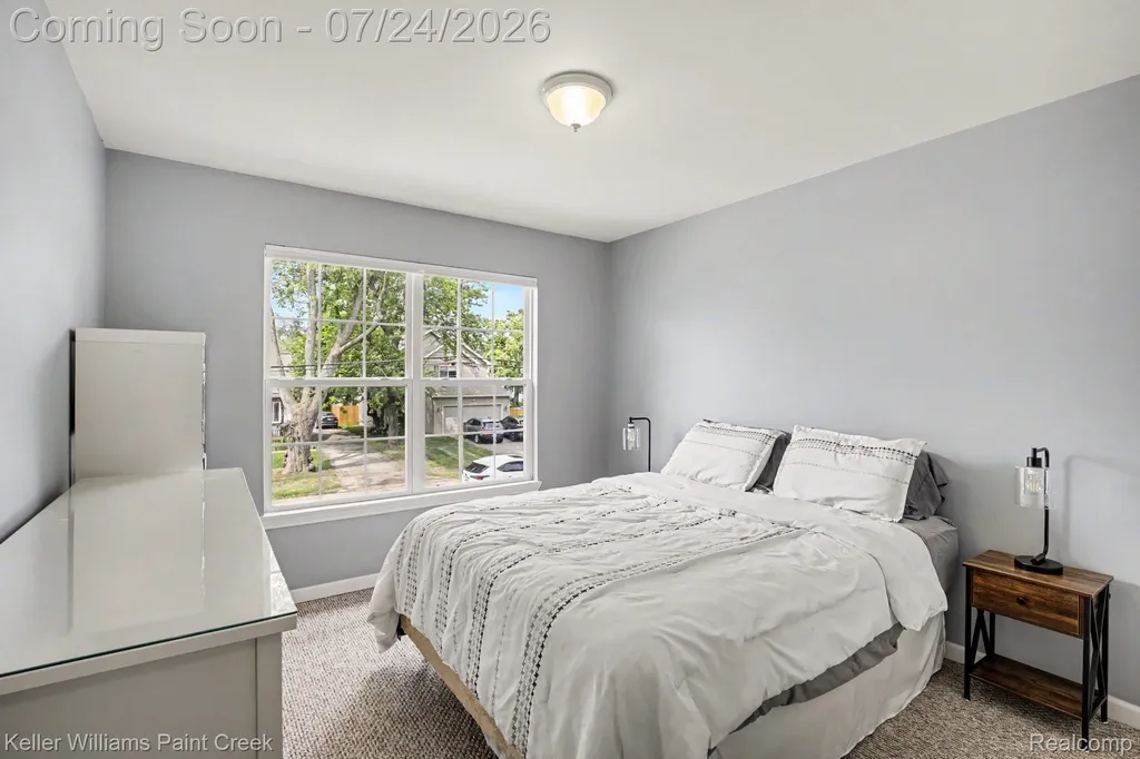 4215 Seeden Street Waterford Charter Township MI 48329