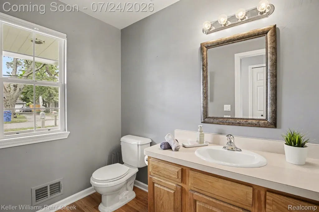 4215 Seeden Street Waterford Charter Township MI 48329