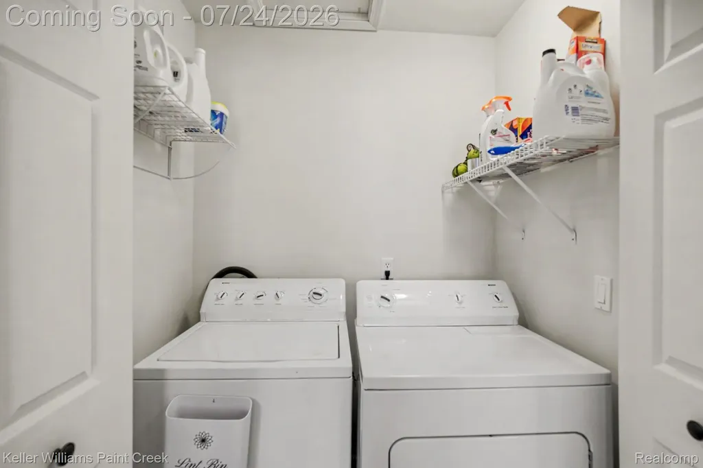 4215 Seeden Street Waterford Charter Township MI 48329