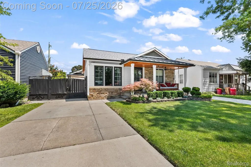 1826 Morris Avenue Lincoln Park City MI 48146