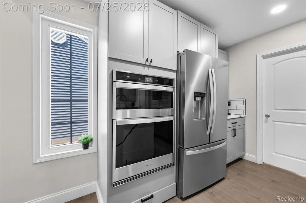 1826 Morris Avenue Lincoln Park City MI 48146