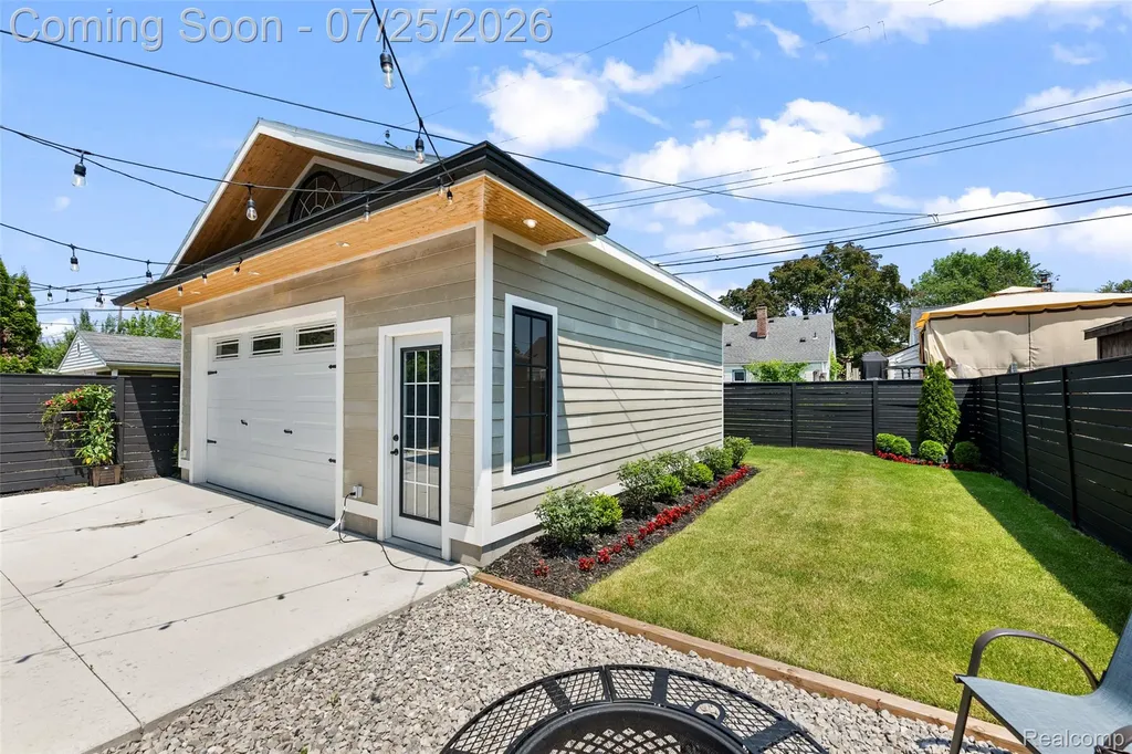 1826 Morris Avenue Lincoln Park City MI 48146