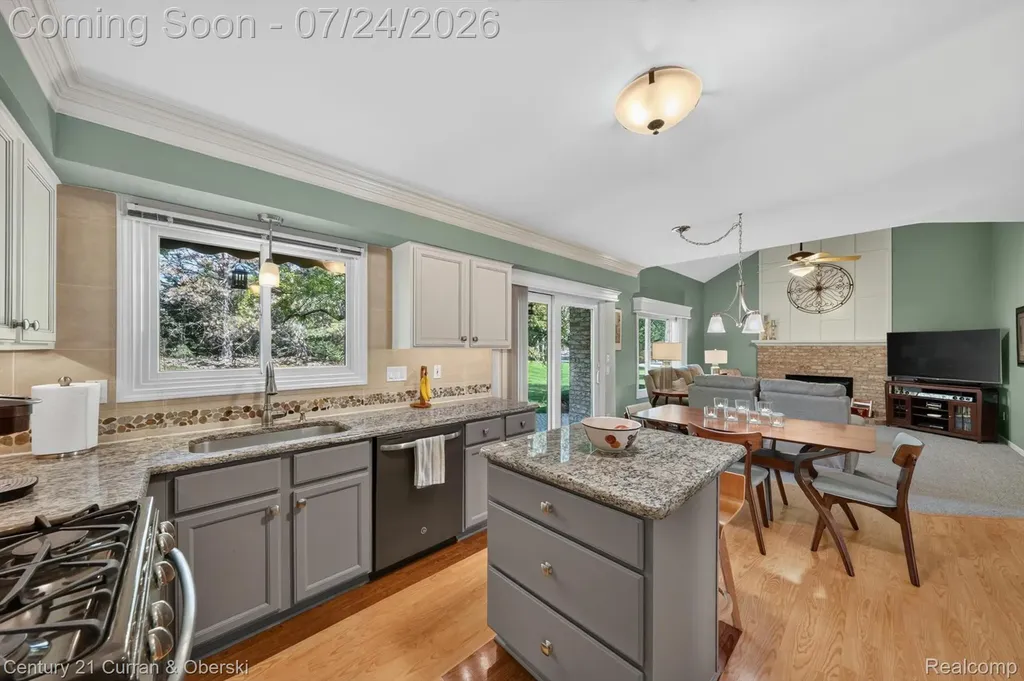 6585 Norwood Drive Canton Charter Township MI 48187