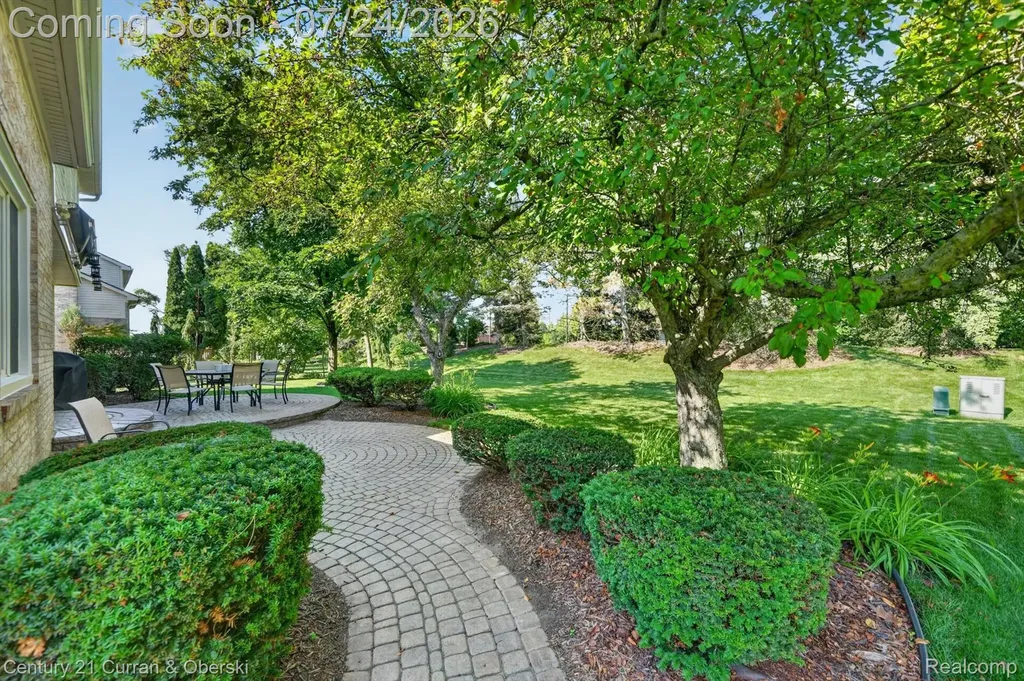 6585 Norwood Drive Canton Charter Township MI 48187