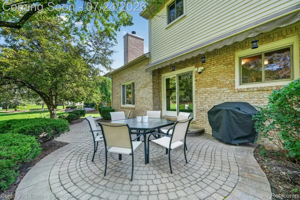 6585 Norwood Drive Canton Charter Township MI 48187
