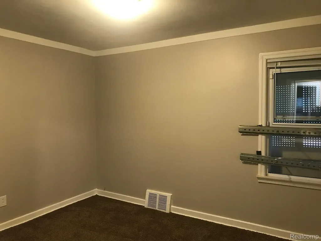 6422 Plainview Avenue Detroit City MI 48228