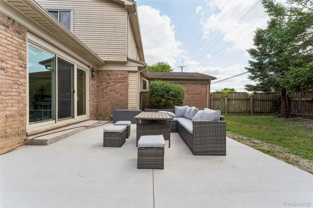 44272 Richmond Court Canton Charter Township MI 48187