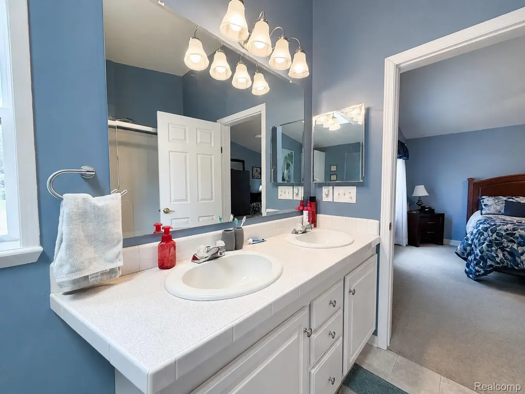 551 Twin Lakes Drive Kimball Township MI 48074
