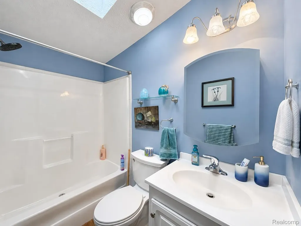 551 Twin Lakes Drive Kimball Township MI 48074