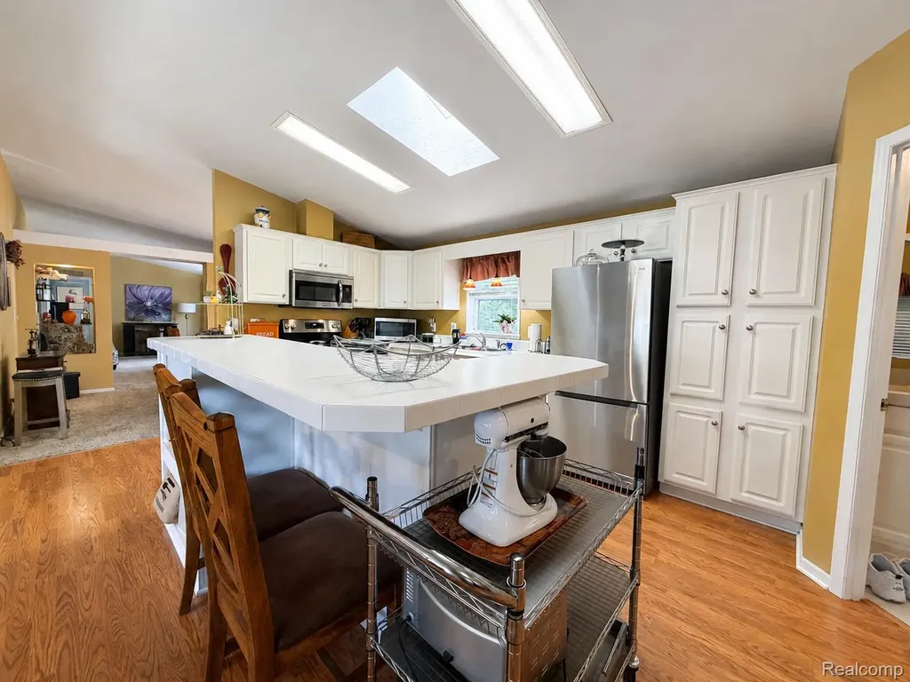 551 Twin Lakes Drive Kimball Township MI 48074