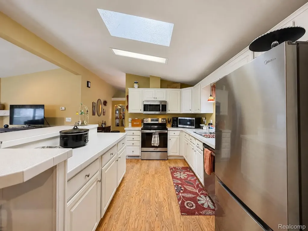 551 Twin Lakes Drive Kimball Township MI 48074