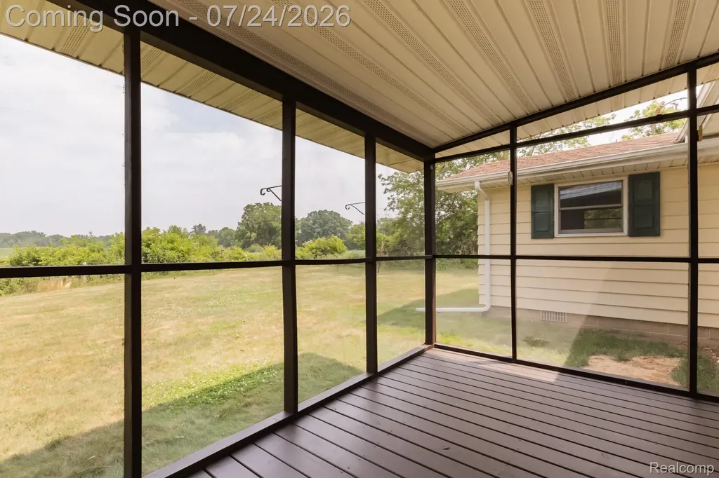 895 Haslett Road E Williamstown Township MI 48895