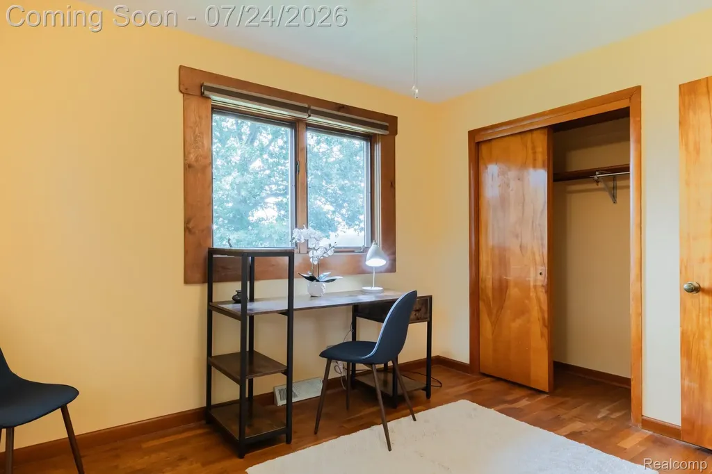 895 Haslett Road E Williamstown Township MI 48895