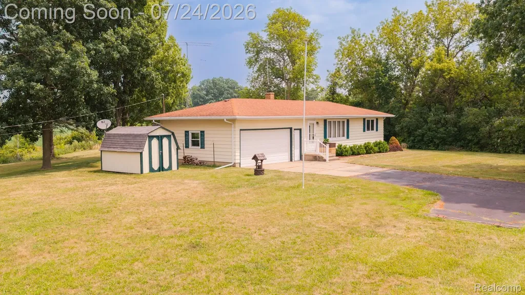 895 Haslett Road E Williamstown Township MI 48895