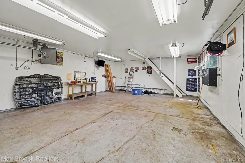 1872 Sherlynn Drive Brighton Township MI 48114