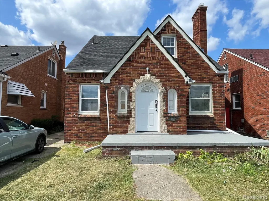 14931 Eastburn Street Detroit City MI 48205