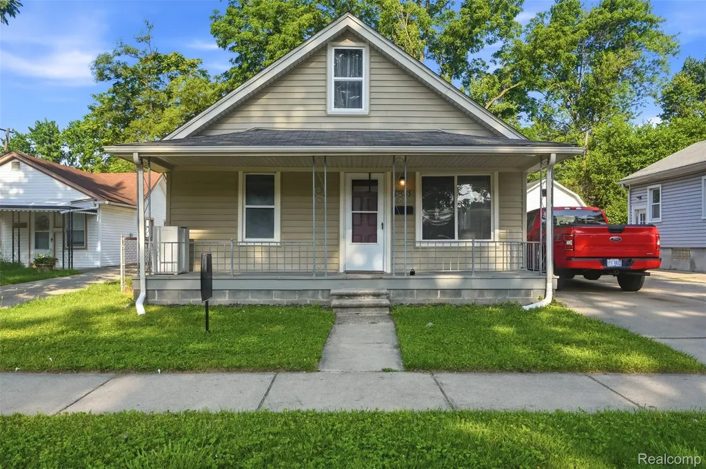 27085 Dartmouth Street Madison Heights City MI 48071