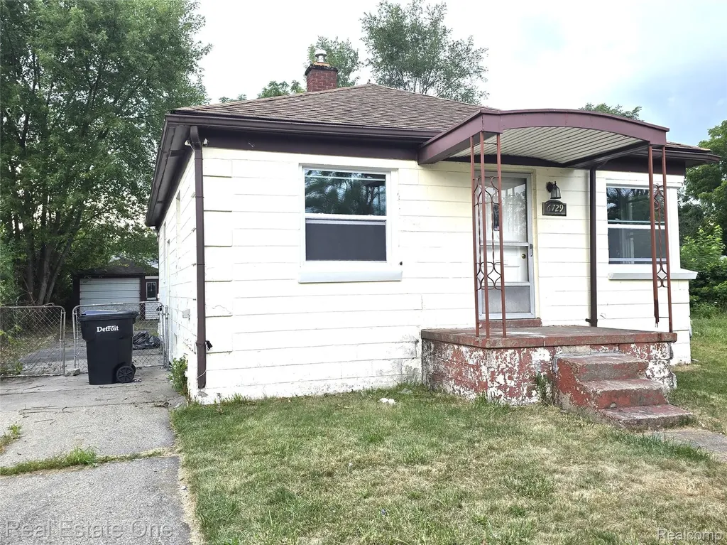 6729 Stahelin Avenue Detroit City MI 48228