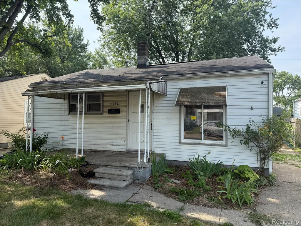11290 Hudson Avenue Warren City MI 48089