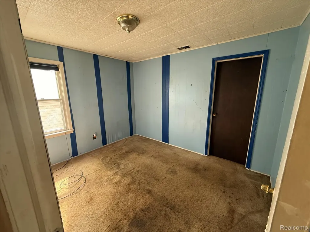 11290 Hudson Avenue Warren City MI 48089