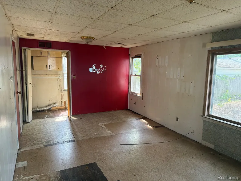 11290 Hudson Avenue Warren City MI 48089