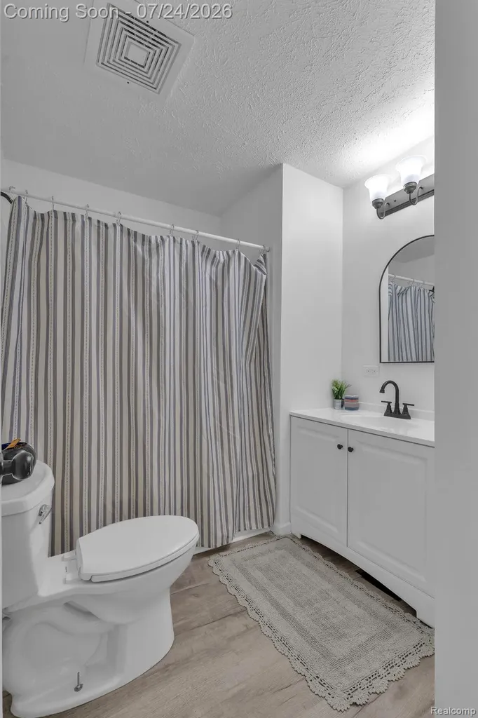 1119 Lathers Street Garden City City MI 48135