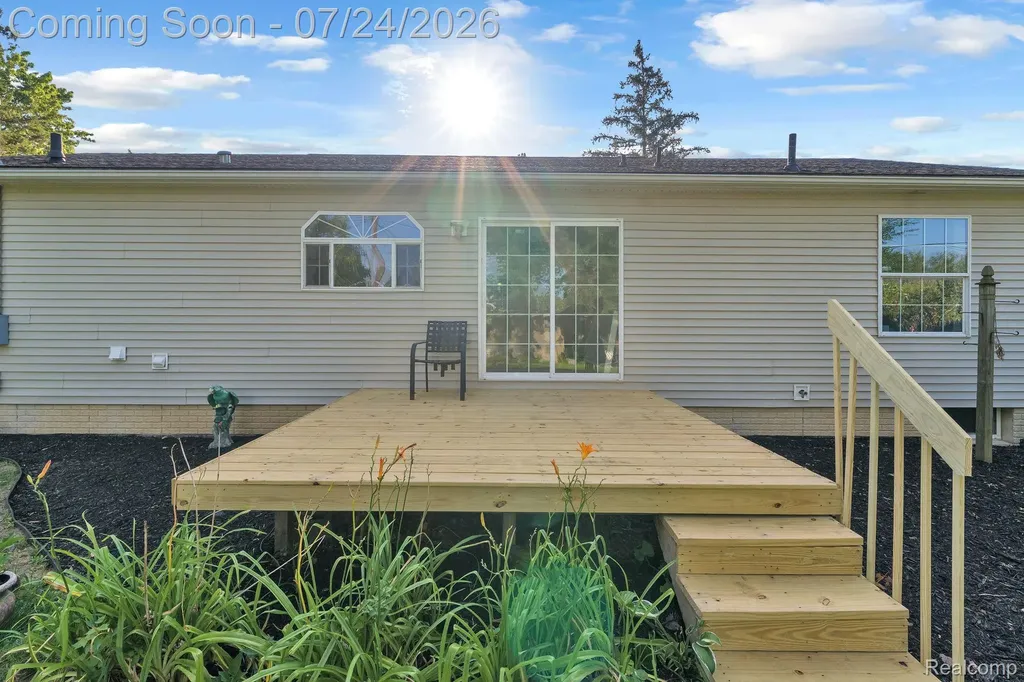 1119 Lathers Street Garden City City MI 48135