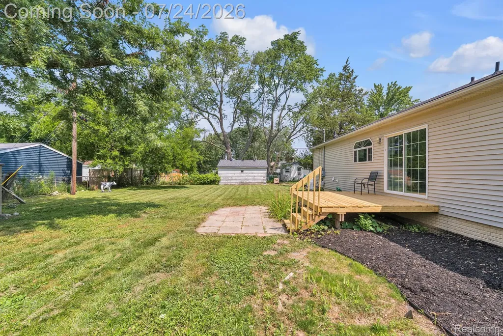 1119 Lathers Street Garden City City MI 48135