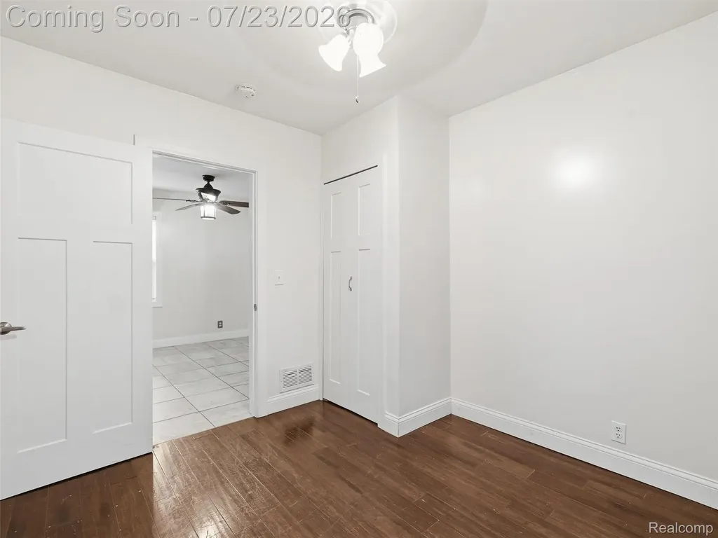 8241 Janis Street Utica City MI 48317