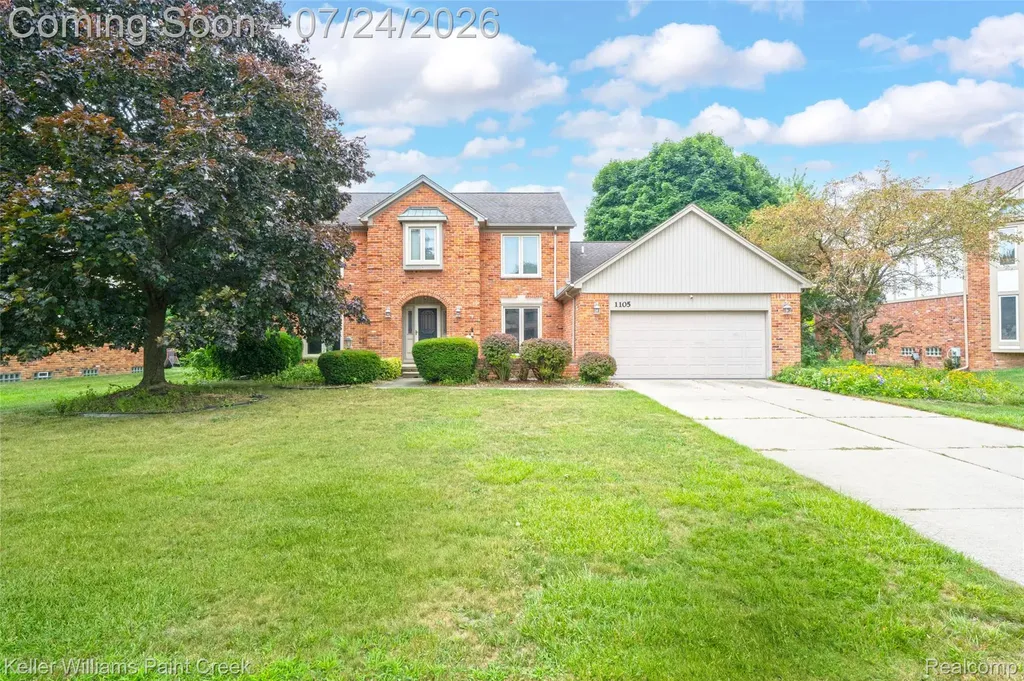 1105 Byron Drive Troy City MI 48098