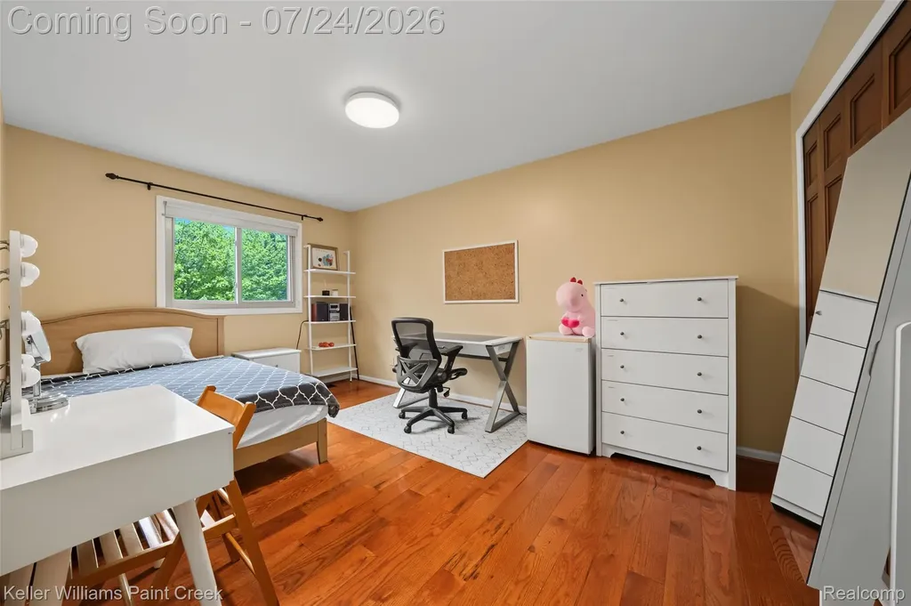 1105 Byron Drive Troy City MI 48098