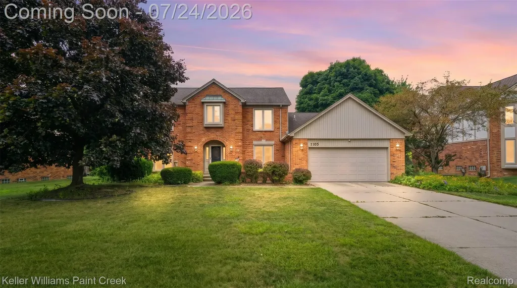1105 Byron Drive Troy City MI 48098