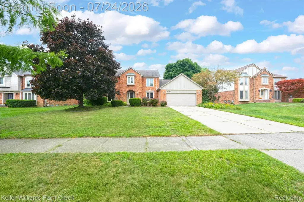 1105 Byron Drive Troy City MI 48098