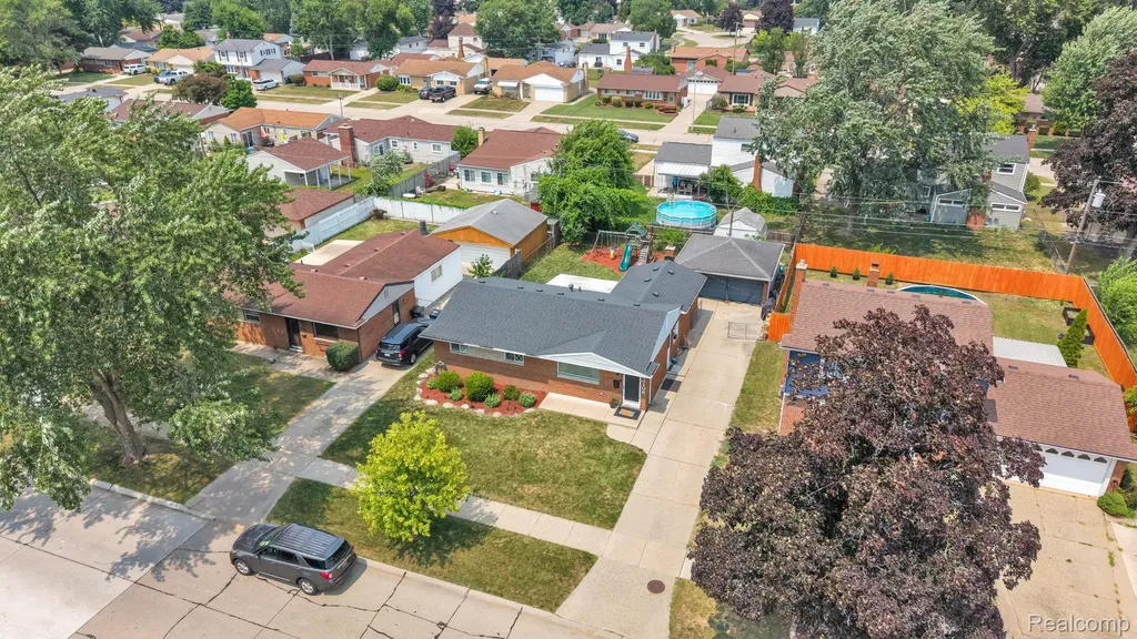 36106 Canyon Drive Westland City MI 48186