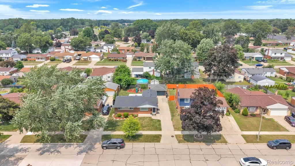 36106 Canyon Drive Westland City MI 48186