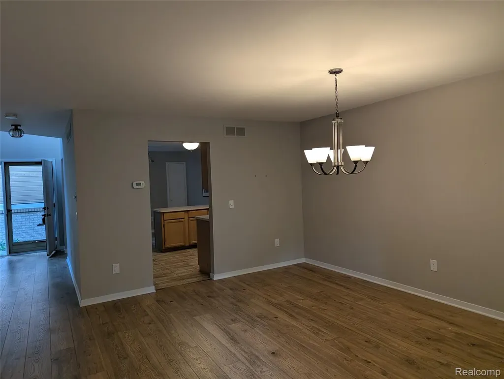 9327 Eastwind Drive Livonia City MI 48150
